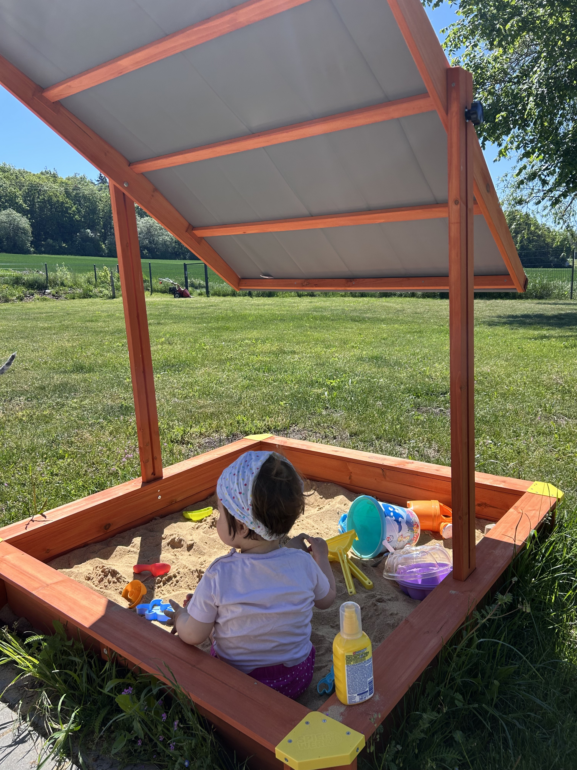 Sonnencreme bei Babys und sicherer Sonnenschutz für Kinder